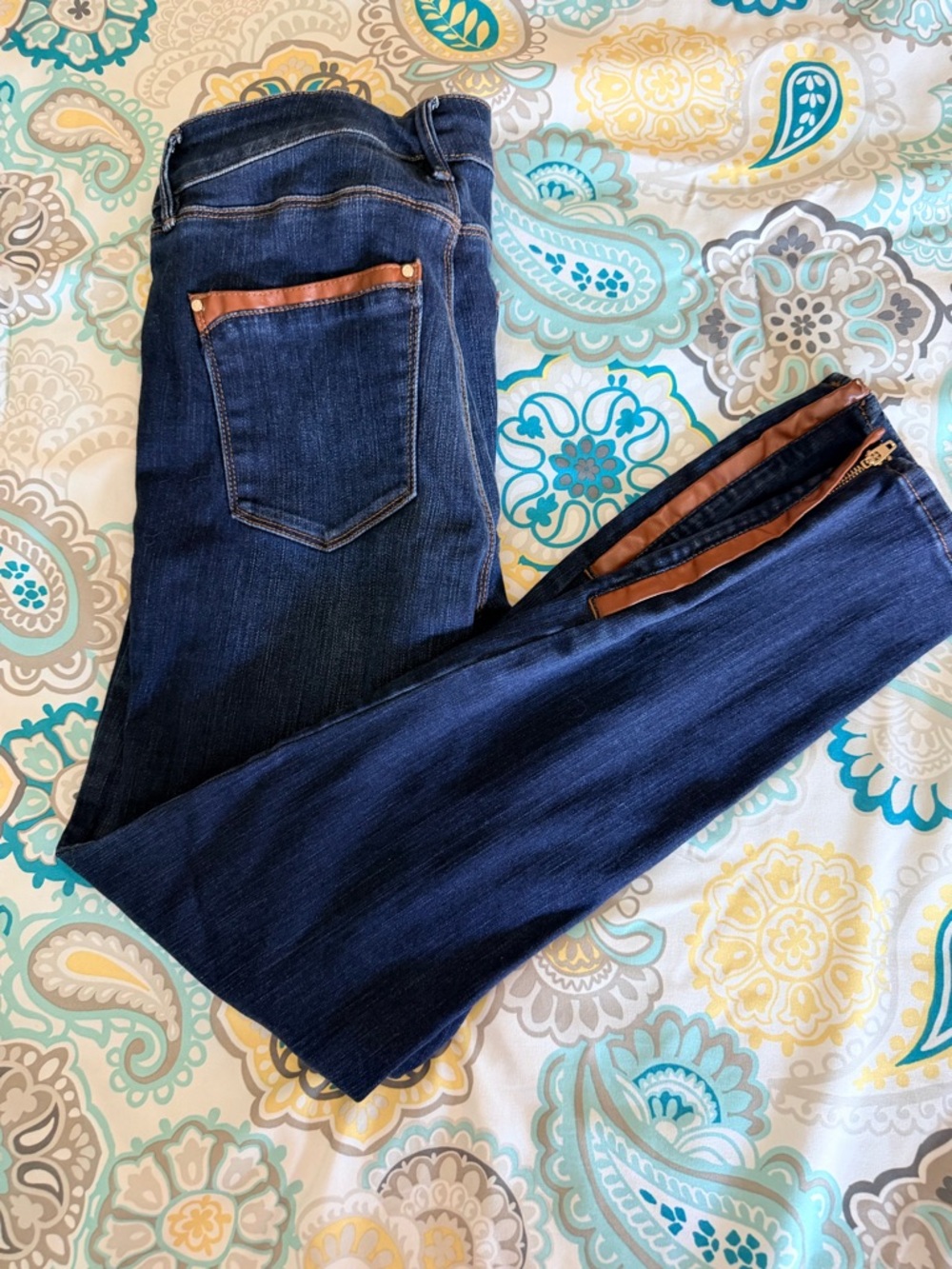 White House Black Market Dark Blue Skinny Jeans with Brown Trim zipper ankle - Picture 4 of 6